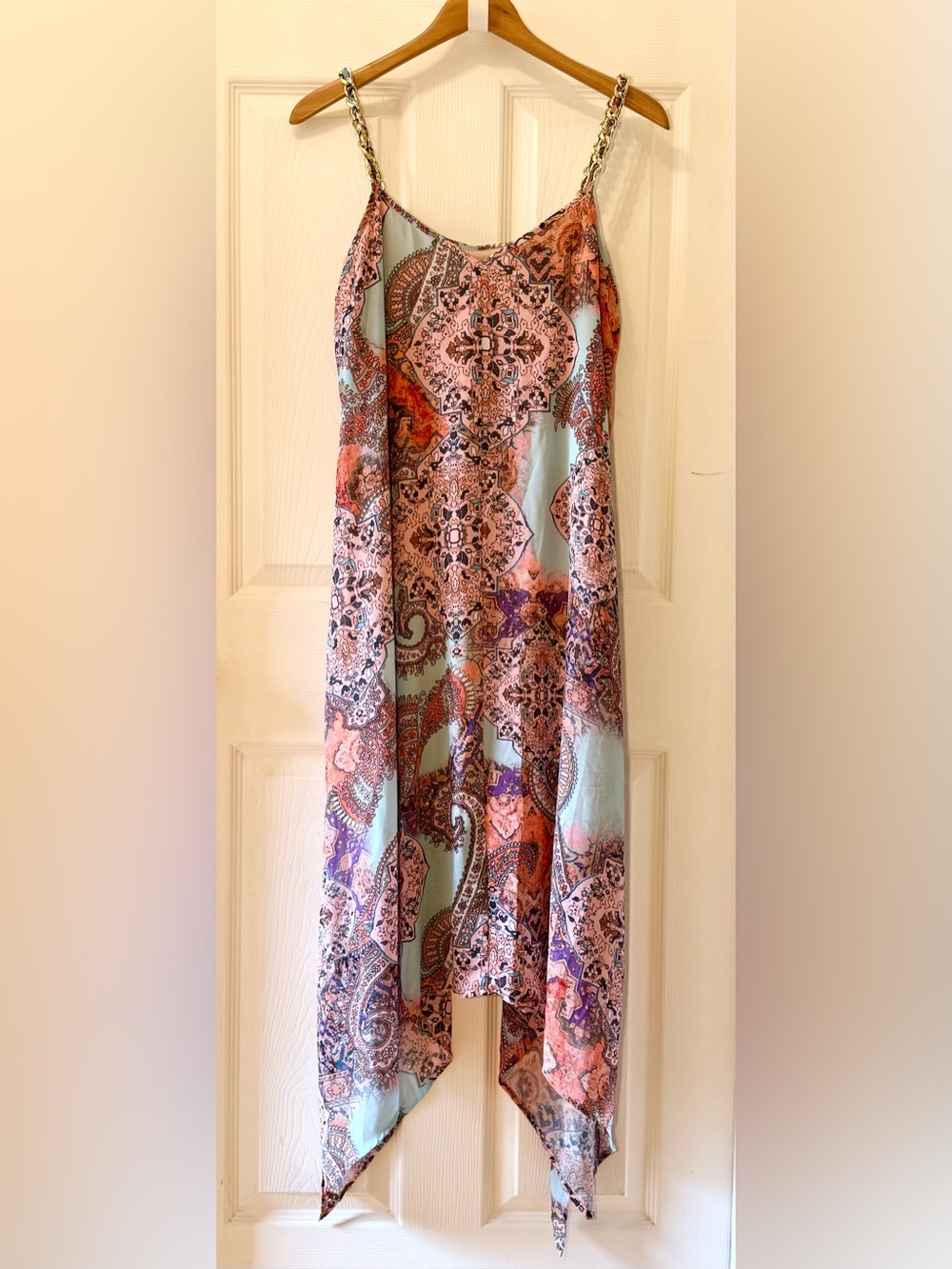 Neiman Marcus ⭐️SALE⭐️ Women’s Pink Paisley Asymmetrical Hem Dress - Size 10